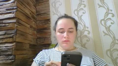 skyressie333 online show from October 17, 3:25 pm