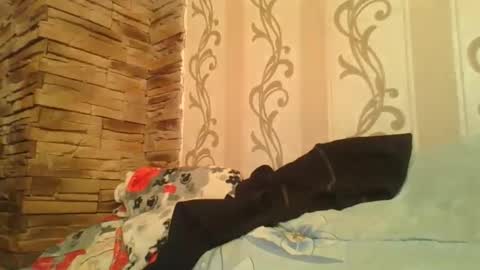 skyressie333 online show from November 19, 1:22 pm