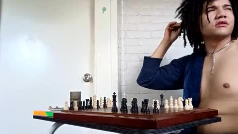 skysnicker online show from October 18, 2:18 pm