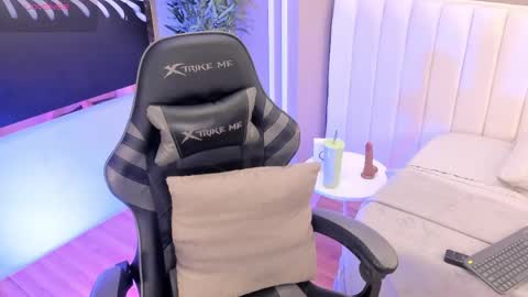 abby online show from March 27, 2:06 pm