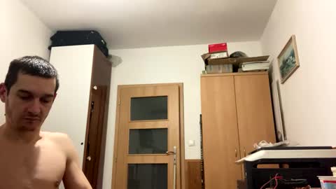 Snapshot of slabyhrac chatting on February 3, 4:31 pm slabyhrac online show from February 3, 4:31 pm