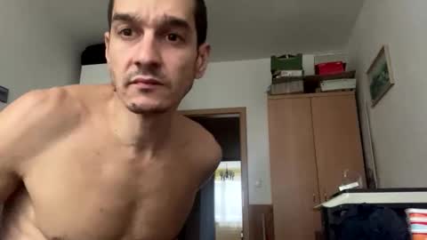 Snapshot of slabyhrac chatting on September 24, 8:17 am slabyhrac online show from September 24, 8:17 am