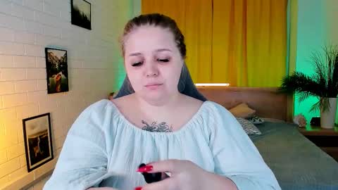 Snapshot of sladadeew chatting on October 11, 5:28 am Slada Deew online show from October 11, 5:28 am