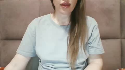 Snapshot of sladkiegubki chatting on January 23, 10:11 pm Sladkiegubki online show from January 23, 10:11 pm
