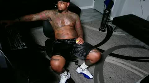 Snapshot of slangondemhoes chatting on June 17, 1:52 am nasty twitter KASHCARTERATL online show from June 17, 1:52 am