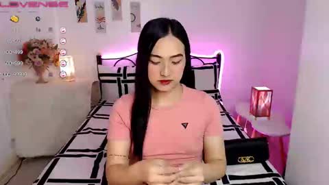 Snapshot of slave_amanda69 chatting on January 15, 2:27 am Queen Cyrine online show from January 15, 2:27 am