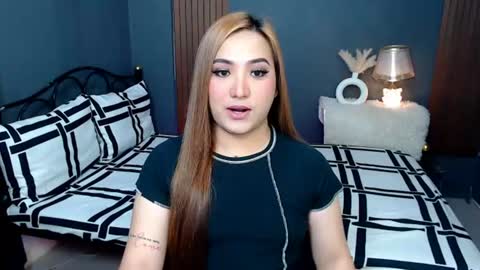 Snapshot of slave_amanda69 chatting on July 16, 3:23 am Queen Cyrine online show from July 16, 3:23 am