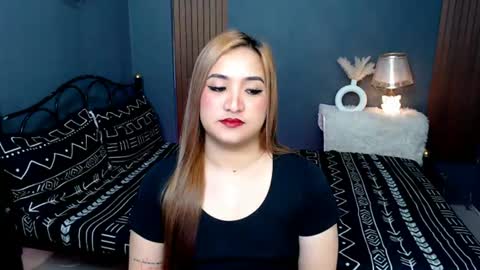 Snapshot of slave_amanda69 chatting on July 28, 12:48 pm Queen Cyrine online show from July 28, 12:48 pm