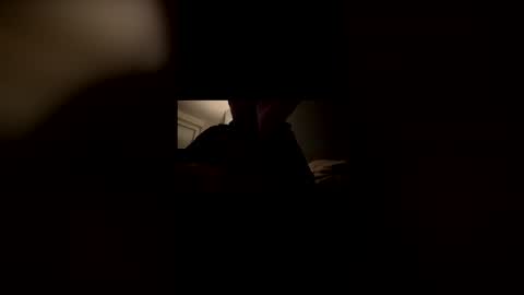 Snapshot of slavetoiu chatting on February 8, 2:37 am slavetoiu online show from February 8, 2:37 am