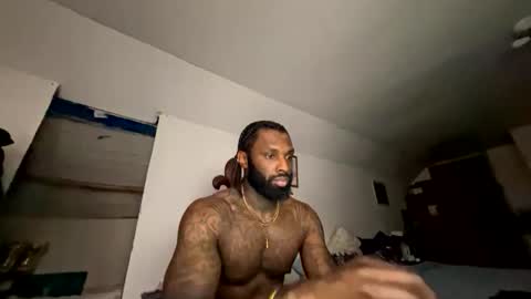 Snapshot of slaythereal3 chatting on December 3, 4:31 am slaythereal3 online show from December 3, 4:31 am