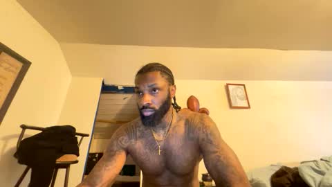 Snapshot of slaythereal3 chatting on February 9, 5:28 pm slaythereal3 online show from February 9, 5:28 pm