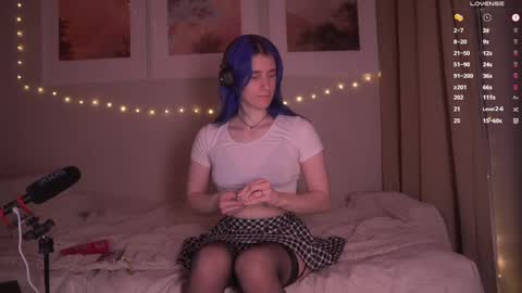 Snapshot of sleepingsonya chatting on February 22, 9:15 pm Sonya online show from February 22, 9:15 pm