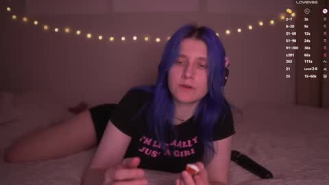 Snapshot of sleepingsonya chatting on February 28, 9:01 pm Sonya online show from February 28, 9:01 pm
