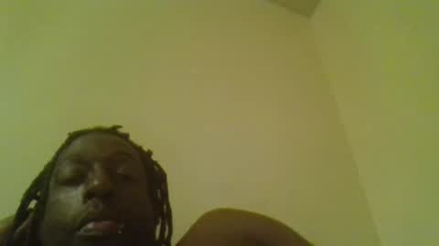 Snapshot of sleepyg1981 chatting on October 19, 6:25 am Bottmboitwink online show from October 19, 6:25 am