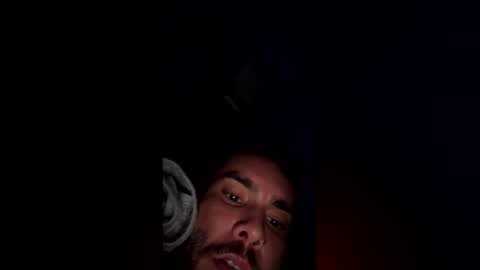 Snapshot of slickinyou chatting on April 4, 1:52 pm slickinyou online show from April 4, 1:52 pm