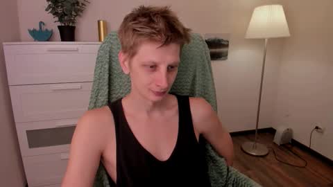 Andy online show from October 5, 10:35 am