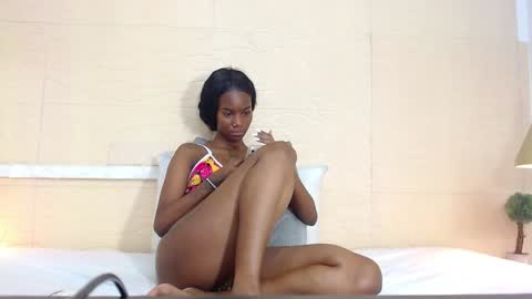 Snapshot of slim_chocobar18 chatting on January 18, 4:21 pm slim_chocobar18 online show from January 18, 4:21 pm