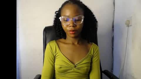 Crystal online show from April 23, 10:58 am