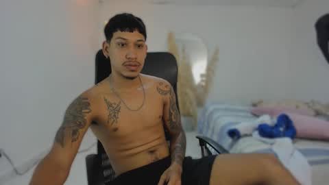 slim_master12 online show from February 21, 8:43 pm