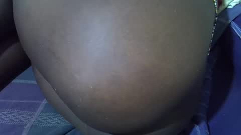 Snapshot of slim_slender1 chatting on October 17, 11:18 pm Jacky online show from October 17, 11:18 pm