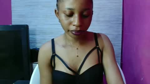slimass31 online show from May 17, 12:56 pm