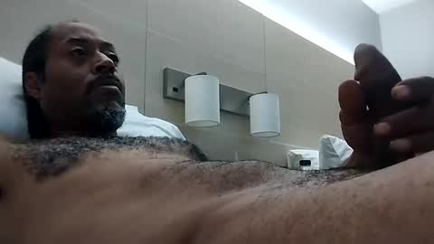 Snapshot of slimmydablunt chatting on February 26, 12:36 pm Slimmys page online show from February 26, 12:36 pm