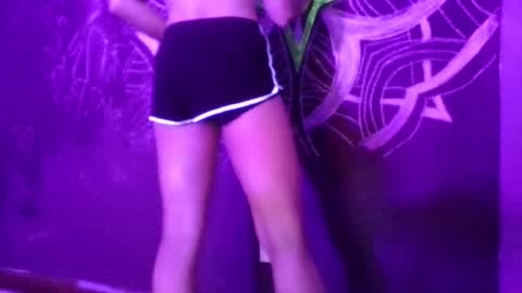 slip_inslide online show from June 29, 1:12 am