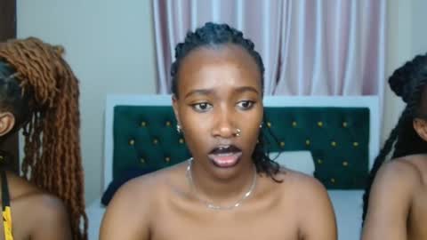 Snapshot of slippery_sassie chatting on October 7, 3:20 pm Sassie online show from October 7, 3:20 pm