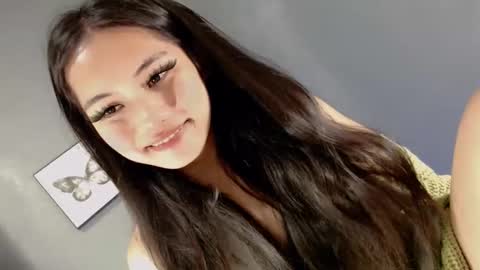 slut4attention online show from May 9, 5:45 am