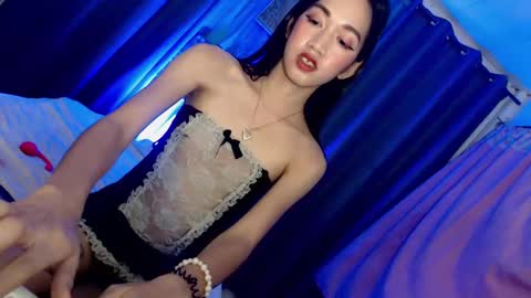 Snapshot of slut_devora69 chatting on December 8, 11:24 am just call me aryana online show from December 8, 11:24 am