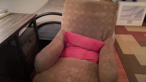 slut online show from December 1, 7:58 pm