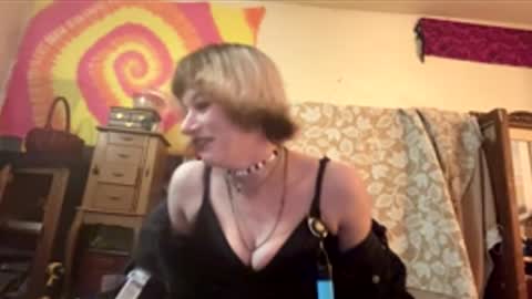 Snapshot of slutrider69 chatting on March 24, 6:29 am Fun time online show from March 24, 6:29 am