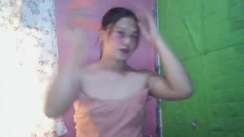 Snapshot of slutroulette69xx chatting on April 11, 6:07 am Slut online show from April 11, 6:07 am