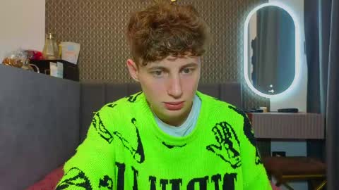 sluttsavage online show from May 3, 3:51 pm