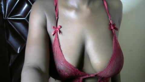 sluttx_choco online show from May 17, 12:30 am