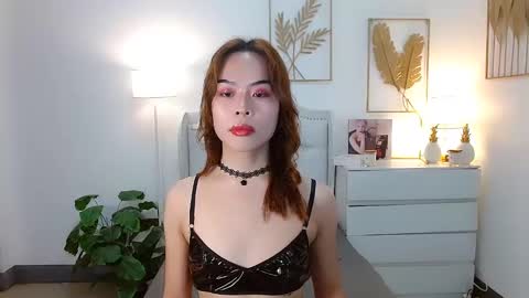 slutty_aurora online show from February 19, 2:12 pm