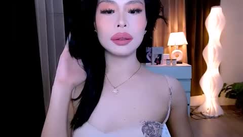 slutty_aurora online show from September 18, 5:26 pm