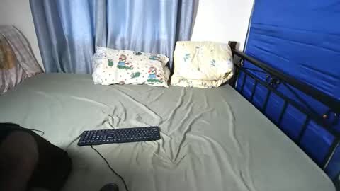 slutty_baddie online show from September 21, 7:10 am