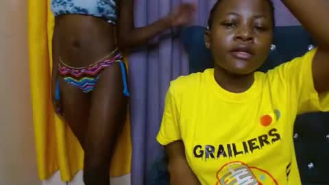 Snapshot of slutty_charmz chatting on October 5, 4:38 pm Bree online show from October 5, 4:38 pm