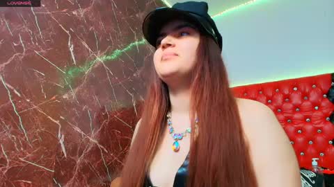 Ana    online show from June 6, 1:43 am
