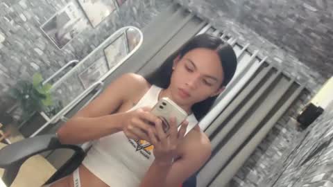 Snapshot of sluttychie chatting on March 3, 8:43 pm CHIE CHIE online show from March 3, 8:43 pm