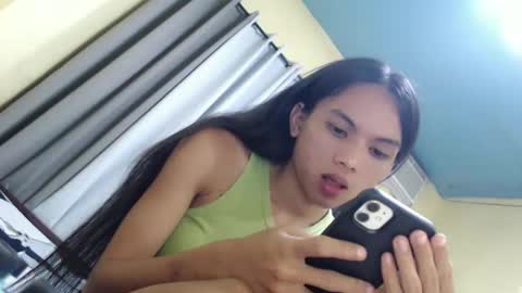 Snapshot of sluttychie chatting on February 17, 11:22 pm CHIE CHIE online show from February 17, 11:22 pm