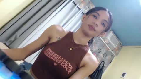 Snapshot of sluttychie chatting on March 20, 8:52 am CHIE CHIE online show from March 20, 8:52 am