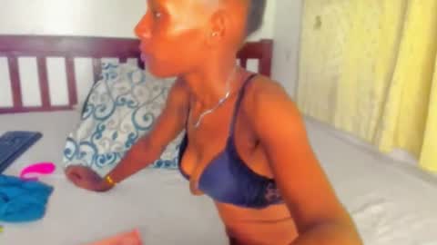 Sexyslutt online show from November 4, 3:16 am