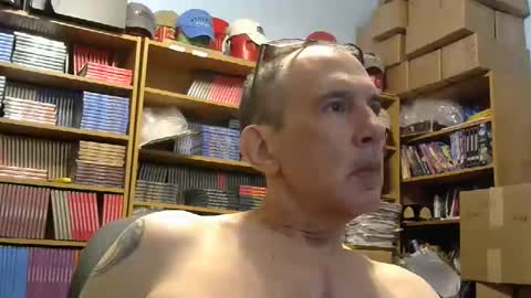 sluttyslave81 online show from April 13, 5:46 am