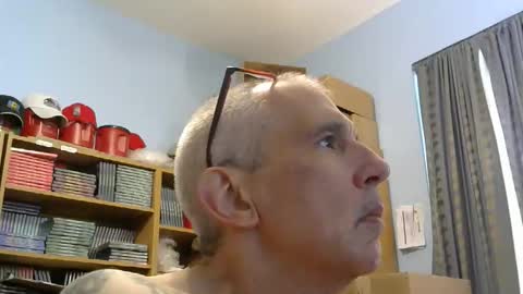 Snapshot of sluttyslave81 chatting on May 4, 2:24 pm sluttyslave81 online show from May 4, 2:24 pm