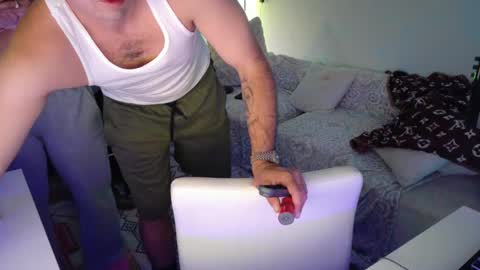 Snapshot of sluttywifecoco chatting on September 26, 8:51 am HOT WIFE COUPLE online show from September 26, 8:51 am
