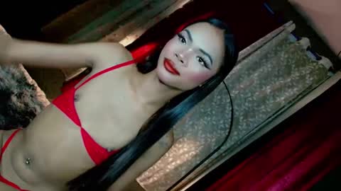 Snapshot of slutxcums_farrah69 chatting on September 18, 5:15 pm Dont forget to follow me give me thumbs upIm a New kataluna online show from September 18, 5:15 pm