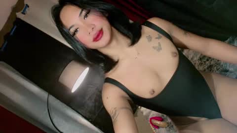 Snapshot of slutxcums_martel69 chatting on October 29, 11:06 pm slutxcums_martel69 online show from October 29, 11:06 pm