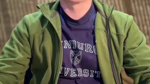 Snapshot of slvbcn75 chatting on January 2, 6:12 pm slvbcn75 online show from January 2, 6:12 pm